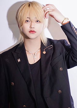 アホ丸出し天然スイ(Sui Ahomarudashitennen　)