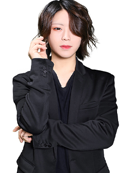 鮎喰響(Hibiki Akui)